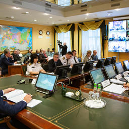Одной из тем совещания в Росрыболовстве стал законопроект о крабовых квотах