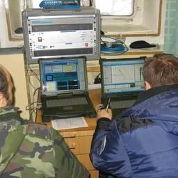 Российская научная экспедиция «Арктика-2007». Северный ледовитый океан, август, 2007 г.