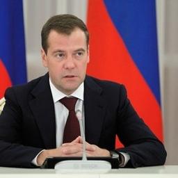 Дмитрий МЕДВЕДЕВ