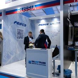 Кроме непосредственно рыбопромышленников, в состав российской экспозиции вошли и логистические компании. Фото пресс-службы ESG