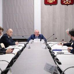 Обращение в федеральные органы власти по поводу необходимости изменения закона о рыболовстве поддержал комитет Мурманской областной думы по природопользованию, экологии, рыбохозяйственному и агропромышленному комплексу. Фото пресс-службы регионального парламента