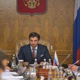 Проект закона о государственном и муниципальном контроле и надзоре обсуждался на совещании у министра РФ Михаила АБЫЗОВА. Фото с сайта Открытого правительства