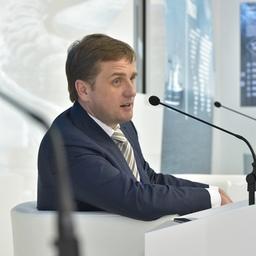 Руководитель Федерального агентства по рыболовству Илья ШЕСТАКОВ на встрече с рыбопромышленниками в рамках ПМЭФ. Фото пресс-службы ФАР