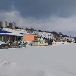 Рыбопромысловые суда ждут сезона на Курильских островах