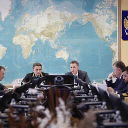 Руководитель Федерального агентства по рыболовству Илья ШЕСТАКОВ и министр сельского хозяйства Дмитрий ПАТРУШЕВ выступили с докладами на коллегии Росрыболовства. Фото пресс-службы ФАР