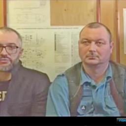 Адвокат Дмитрий ЩЕРБИНА и капитан Владимир ГОРБЕНКО. Кадр из видеообращения экипажа «Норда» после задержания