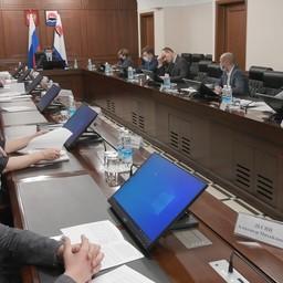 Меры по предотвращению незаконного оборота рыбной продукции обсудили на Камчатке. Фото пресс-службы краевого правительства