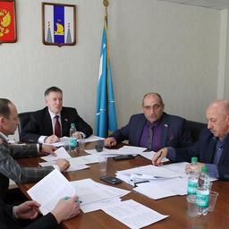 Проблемы рыбохозяйственных  предприятий  обсудили на заседании Сахалинской областной думы. Фото пресс-службы регионального парламента