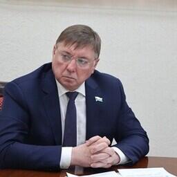Председатель комитета Законодательной думы Хабаровского края по вопросам промышленности, предпринимательства и инфраструктуры Валерий ПОСТЕЛЬНИК. Фото пресс-службы регионального парламента