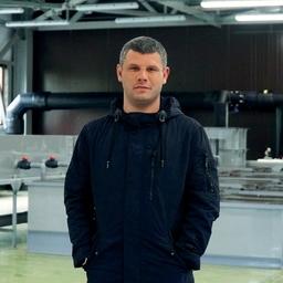 Главный рыбовод предприятия Дмитрий ПАСТУХОВ
