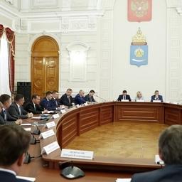 Совещание о развитии водохозяйственного комплекса в бассейне реки Волги. Фото пресс-службы Правительства РФ