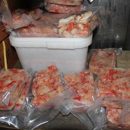 Браконьерская продукция из краба. Фото пресс-группы Пограничного управления ФСБ России по Приморскому краю