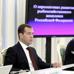 Дмитрий МЕДВЕДЕВ