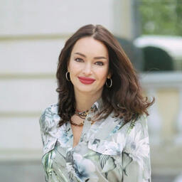 Яна ЯШИНА