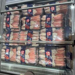 На прилавках одной из самых известных в КНР сети продуктовых супермаркетов Hema Fresh появился краб-стригун опилио из России. Фото пресс-службы ГК «Антей»