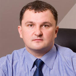 Александр ЕФРЕМОВ