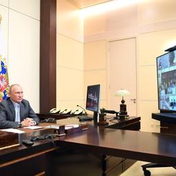 Глава государства Владимир ПУТИН провел видеовстречу с волонтерами и финалистами конкурса «Доброволец России – 2020». Фото пресс-службы президента РФ