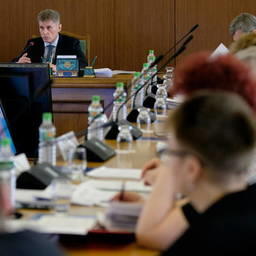 Врио губернатора Олег КОЖЕМЯКО на совещании