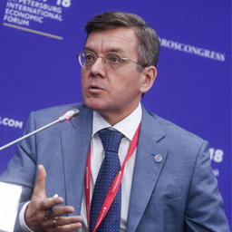 Президент ВАРПЭ Герман ЗВЕРЕВ на «рыбной» сессии Петербургского международного экономического форума. Фото из фотобанка ПМЭФ