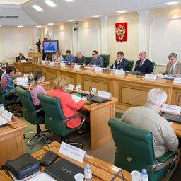 В Совете Федерации прошло заседание Совета по вопросам АПК и природопользования: рассматривались проблемные вопросы в сфере рыболовства и аквакультуры. Фото пресс-службы Совфеда
