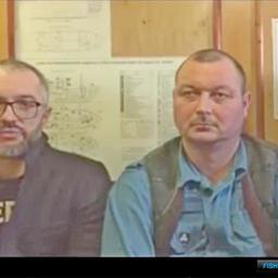Адвокат Дмитрий ЩЕРБИНА и капитан Владимир ГОРБЕНКО. Кадр из видеообращения экипажа «Норда» после задержания