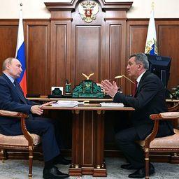 Президент РФ Владимир ПУТИН встретился с врио главы РСО — Алания Сергеем МЕНЯЙЛО. Фото пресс-службы регионального правительства 