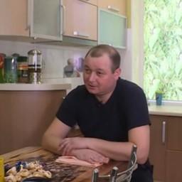 Капитан «Норда» Владимир ГОРБЕНКО у себя дома. Кадр из репортажа телеканала «Россия 24»