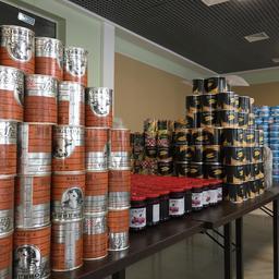 Наборы состояли из 22 наименований продуктов – чтобы можно было несколько дней кормить всю семью и завтраком, и обедом, и ужином. Фото пресс-службы «Родных островов»