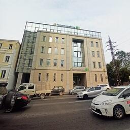 Теруправление будет располагаться в современном пятиэтажном здании в центре города вместе с региональным филиалом Россельхозбанка — по адресу улица Прапорщика Комарова, 12в