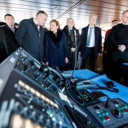 В порту Мурманска торжественно встретили траулер «Печора», построенный по заказу колхозов НАО. Фото пресс-службы правительства Мурманской области