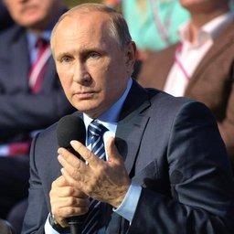 Глава государства Владимир ПУТИН на форуме ОНФ. Фото пресс-службы президента