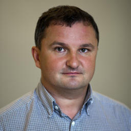 Александр ЕФРЕМОВ