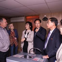 Для гостей провели экскурсию по университету. Фото информационно-аналитического отдела Дальрыбвтуза