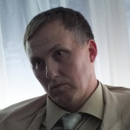 Руководитель Центра аквакультуры и прибрежных биоресурсов ДВФУ Сергей МАСЛЕННИКОВ