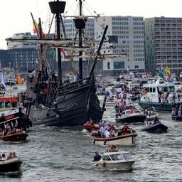Эстафету Sail 2015 продолжил Амстердам. Фото пресс-центра МГТУ
