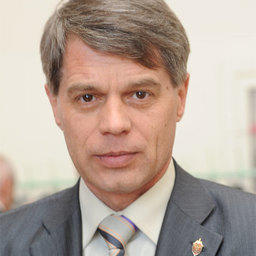 Начальник отделения государственного контроля Пограничного управления ФСБ России по Приморскому краю Владимир Толкачев