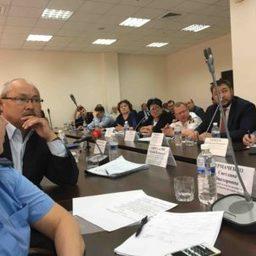 В Иркутске прошел открытый форум по проблемам охраны, добычи и воспроизводства омуля и нерпы. Фото пресс-службы Байкальской межрегиональной природоохранной прокуратуры