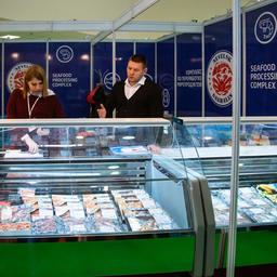 «Приморская рыболовная компания» привезла продукцию завода в Невельске на выставку «Продэкспо»