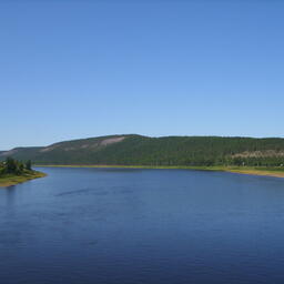 Река Алдан. Фото LxAndrew («Википедия»). Файл доступен по лицензии Creative Commons Attribution-Share Alike 3.0 Unported