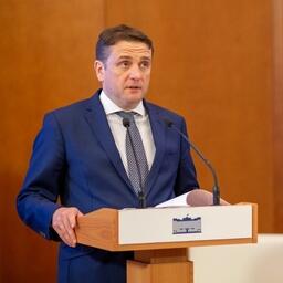 О переводе государственных услуг в отрасли на цифровые рельсы руководитель Росрыболовства Илья ШЕСТАКОВ рассказал на парламентских слушаниях в Госдуме