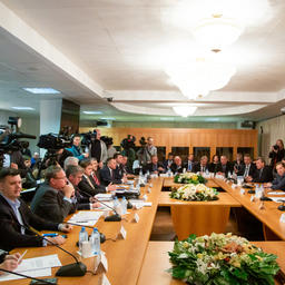 Законопроект о крабовых аукционах обсудили на парламентских слушаниях
