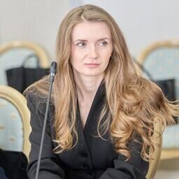 Руководитель управления безакцизной пищевой продукции ЦРПТ Юлия КУЗЬМИНА. Фото пресс-службы Общественной палаты