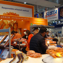 Павильон № 11 выставочного комплекса Brussels Expo на три дня собрал весь цвет рыбного бизнеса со всех континентов