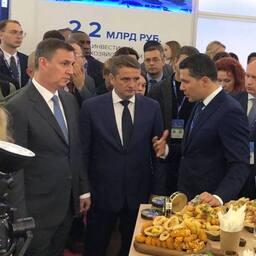 Глава Минсельхоза Дмитрий ПАТРУШЕВ, руководитель Росрыболовства Илья ШЕСТАКОВ и губернатор Калининградской области Антон АЛИХАНОВ