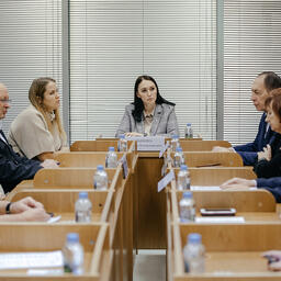 Разработки по использованию водорослей рассматривались на встрече сотрудников ДВО РАН с предпринимателями Приморского края. Фото — Оксана Шишенко (правительство региона)