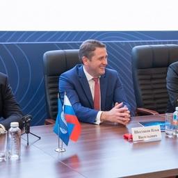 Замминистра сельского хозяйства Максим УВАЙДОВ, глава Росрыболовства Илья ШЕСТАКОВ и директор ВНИРО Кирилл КОЛОНЧИН