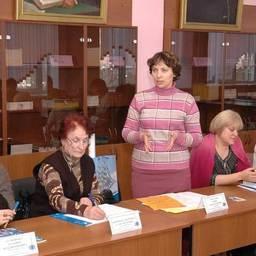 Круглый стол в Дальрыбвтузе для директоров школ, колледжей и лицеев «Совершенствование системы непрерывного образования «школа-вуз». Владивосток, март 2007 г.