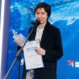 Шеф-редактор Fishnews в Москве и ЦФО Анна ЛИМ стала победителем конкурса журналистского мастерства Fish Corr в номинации «Лучший материал в отраслевых СМИ». Фото Ирины Есиповой, пресс-служба Главрыбвода