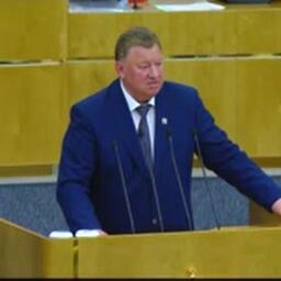 По проекту изменений закона о рыболовстве выступил председатель Комитета Госдумы по аграрным вопросам Владимир КАШИН