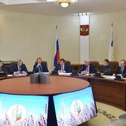 Члены Отраслевого совета по промысловому прогнозированию при Росрыболовстве и Совета директоров рыбохозяйственных НИИ обсудили общедопустимый улов водных биоресурсов на 2017 г. Фото пресс-службы ФАР